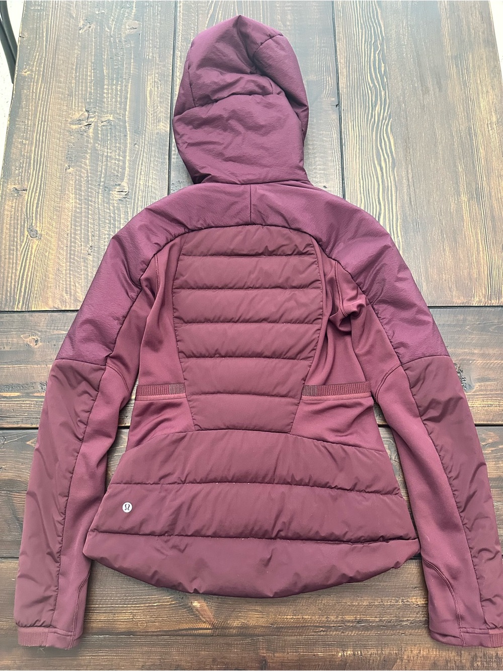Lululemon Down For It All Hooded Jacket Women’s Size 6 Maroon - Picture 2 of 5